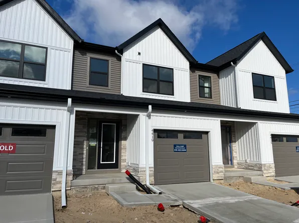 4419 Trillium Ct, Grand Rapids, MI 49512