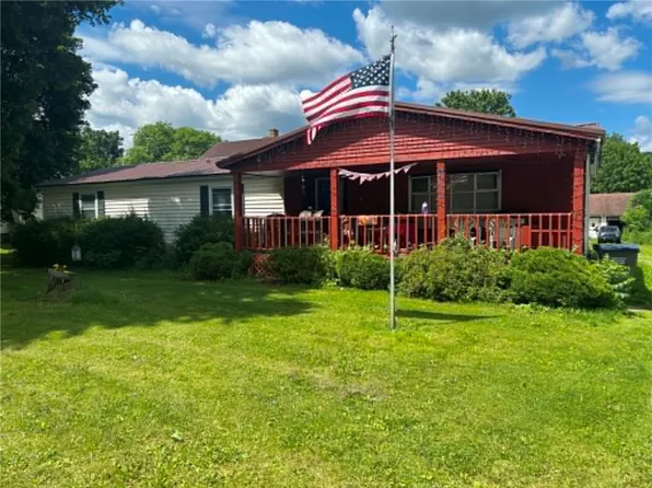8016 School St, Springwater, NY 14560