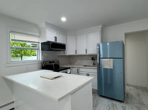 (undisclosed Address), Huntington Station, NY 11746