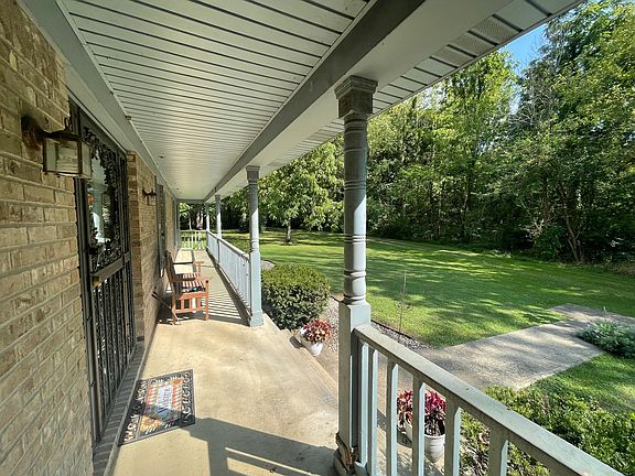 3rd image of 3844 S State Road 3