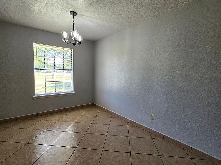 230 Mighty Oak Ln — Photo 12