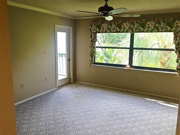 5th image of 1316 Pasadena Ave S APT 201