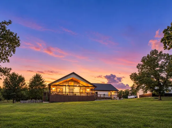 22475 Trout Street, Golden, MO 65658