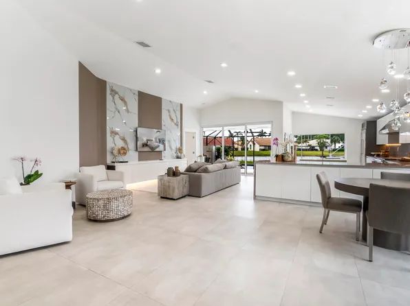 10192 Sunset Bend Drive, Boca Raton, FL 33428