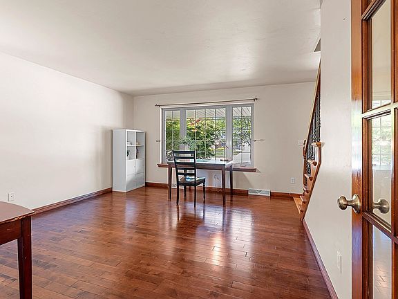 5th image of 3437 Sandgate Castle Dr
