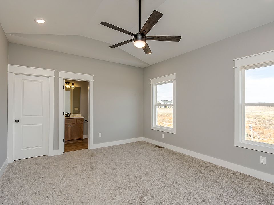 1st image of 2514 Spring Leaf Ct