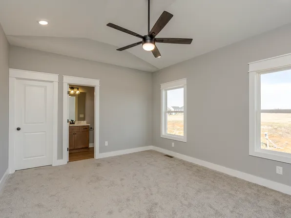 2514 Spring Leaf Ct, Lexington, KY 40511