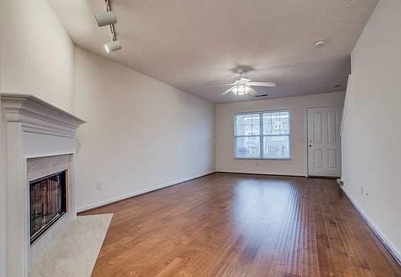 2nd image of 3381 Harpeth Springs Dr