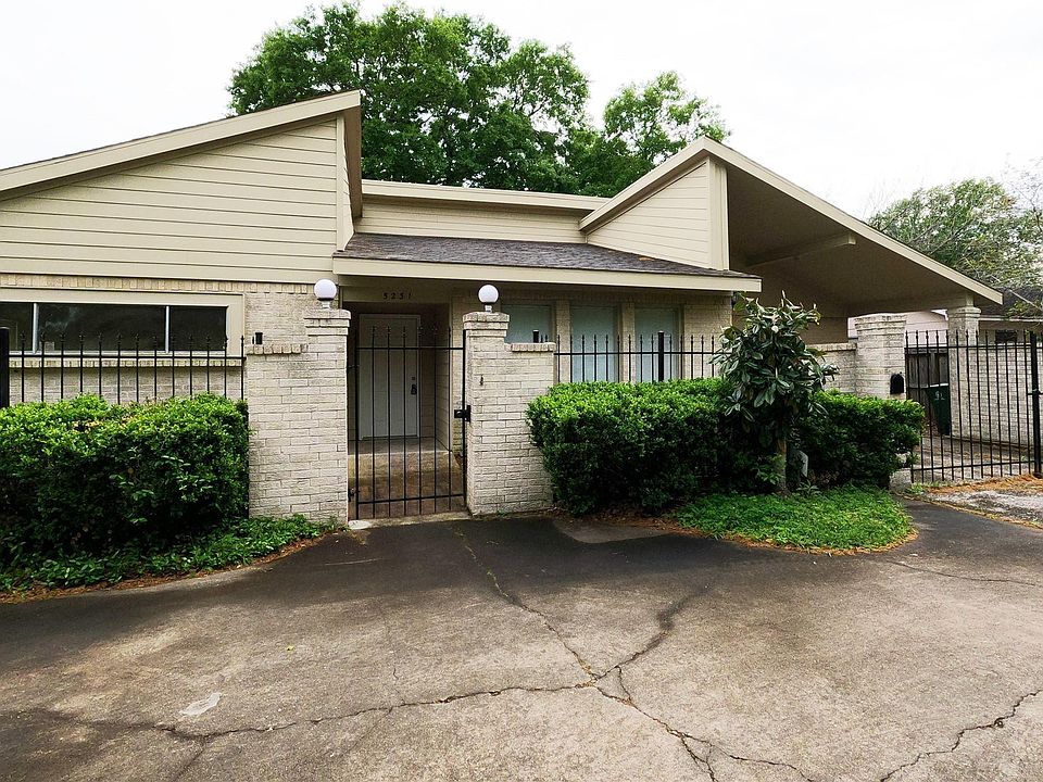 1st image of 5231 Beechnut St