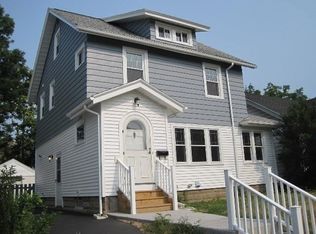 207 Longview Ter, Rochester, NY 14609