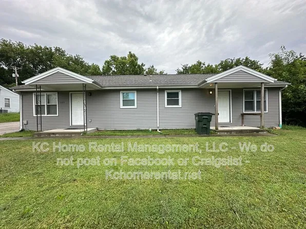 1127 Sherman Ave, Leavenworth, KS 66048