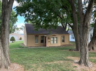 1710 N Willow Rd, Urbana, IL 61801