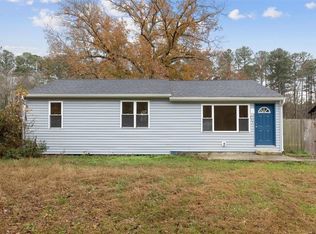 317 Benton Rd, Suffolk, VA 23434
