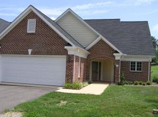 10 Haven Oak Ct, Lexington, VA 24450