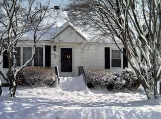 23 Stillwater Rd, Methuen, MA 01844