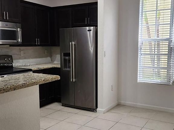 3rd image of 291 SW 7th Ct #291