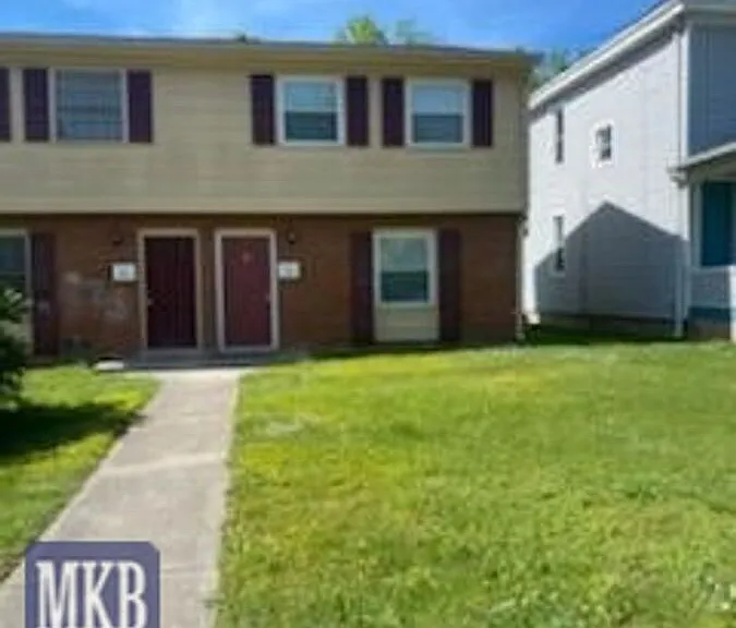 526 Albemarle Ave SE #526 — Photo 1