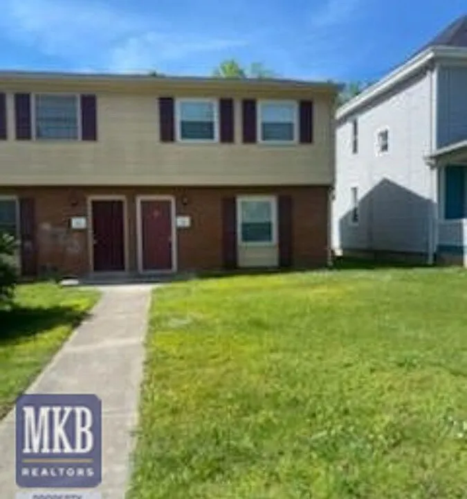 526 Albemarle Ave SE #526
