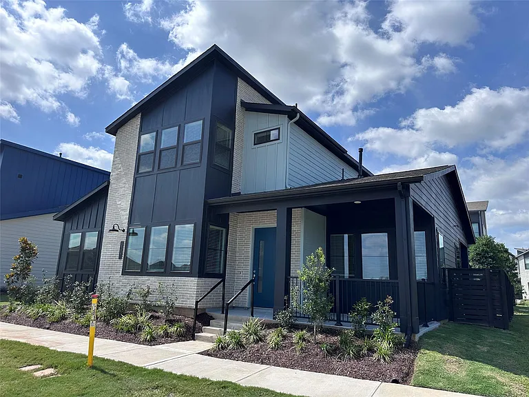 3331 Loam Ln — Photo 3