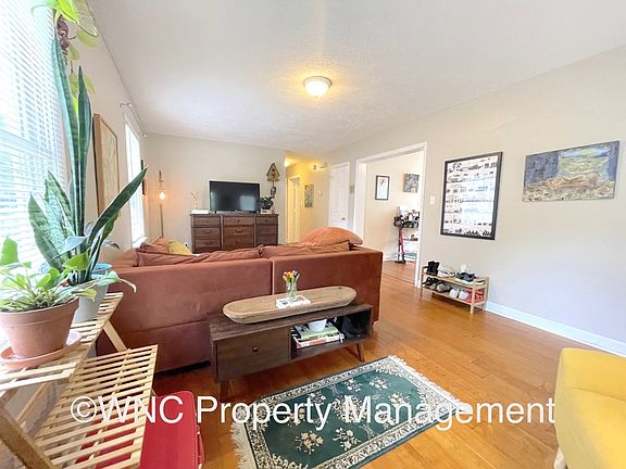 3rd image of 16 Spinet St