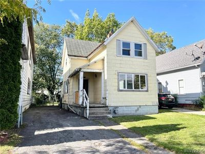 54 Sandrock Rd, Buffalo, NY, 14207