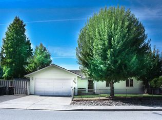 608 Glenn Way, Central Pt, OR 97502