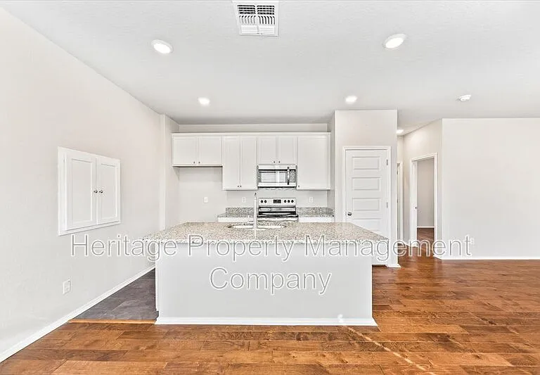 1053 Fisher Way — Photo 13