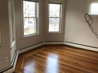 98 S Pleasant St #2, Haverhill, MA 01835