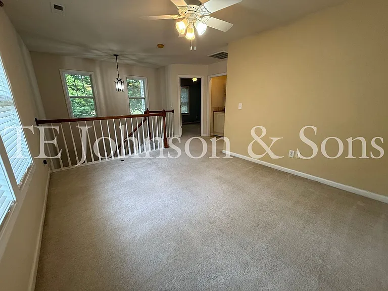 108 Greenway St — Photo 36