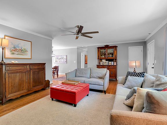 4th image of 6 Greenfield Ct