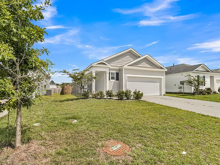 324 Feldspar Ln — Photo 3