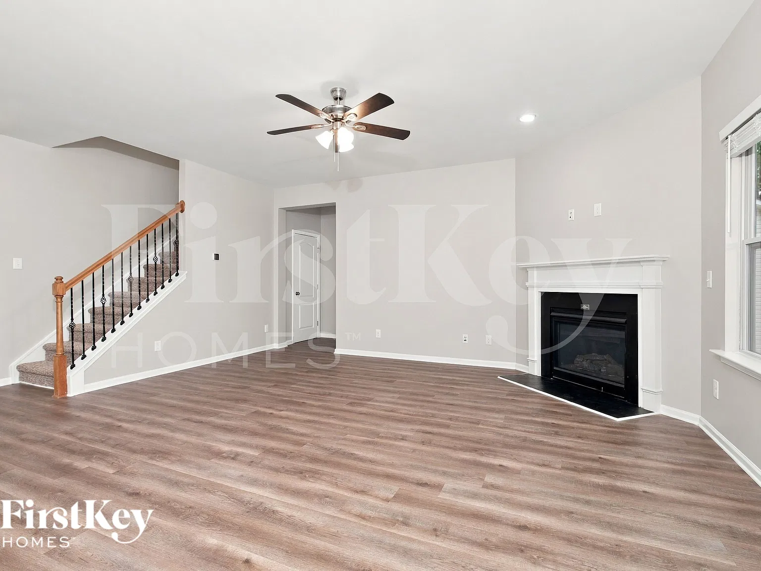 5 bed, 3.0 bath, 2772 sqft, $2,435 — Photo 4