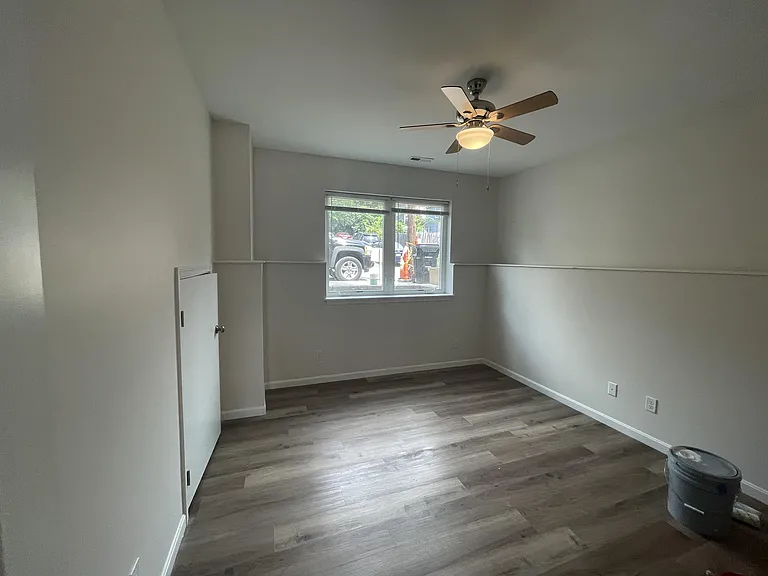 357 Volkert Ave — Photo 14