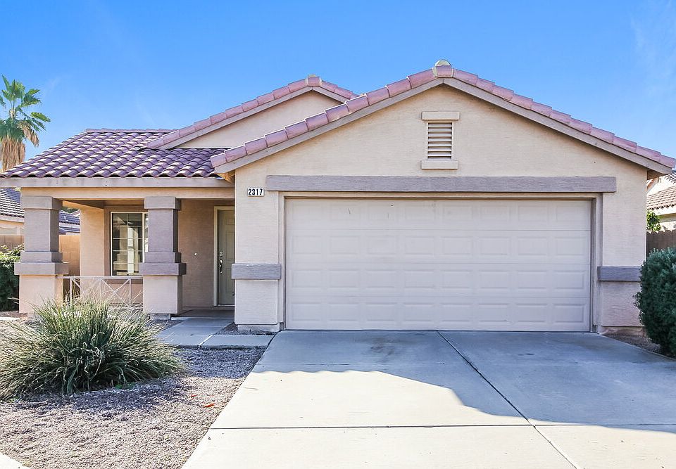 1st image of 2317 E Flintlock Pl