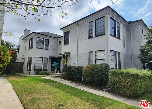 1338 S Dunsmuir Ave Photo 1