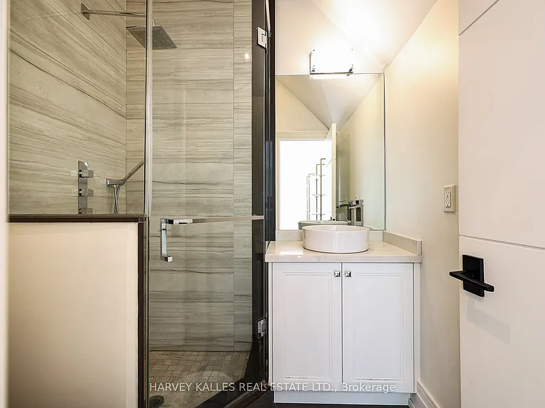 42 Carmichael Ave — Photo 31