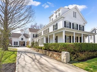 737 Main St, Hingham, MA 02043