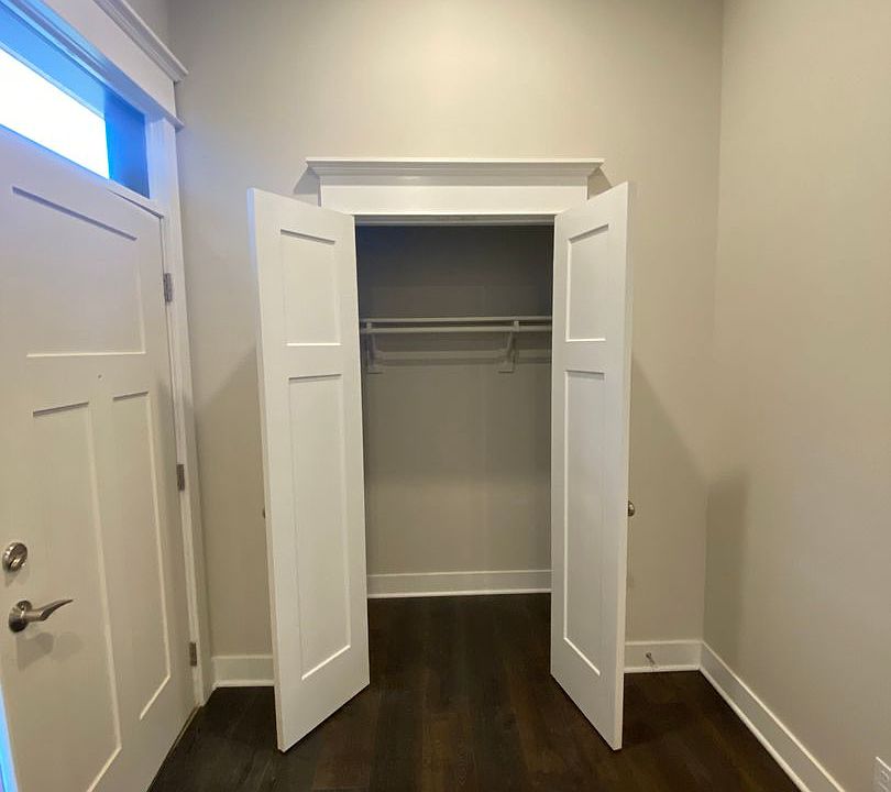 The Hinge Flats 7630 Park Dr Ralston NE Zillow