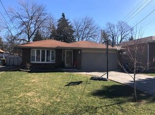 10937 S Nagle Ave, Worth, IL 60482