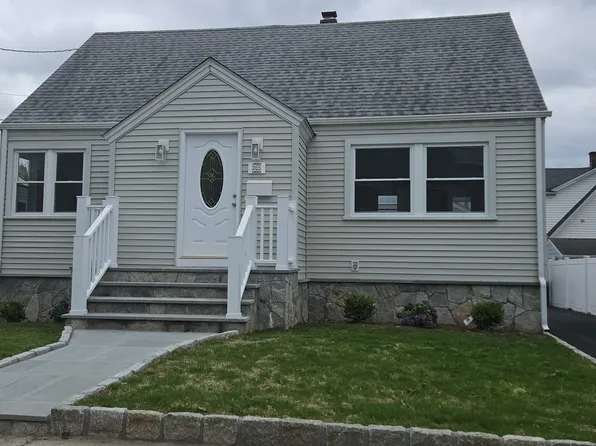 265 Harlem Avenue, Bridgeport, CT 06606