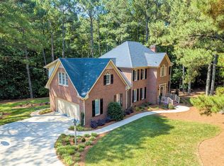 8208 Inverstone Ln, Raleigh, NC 27606