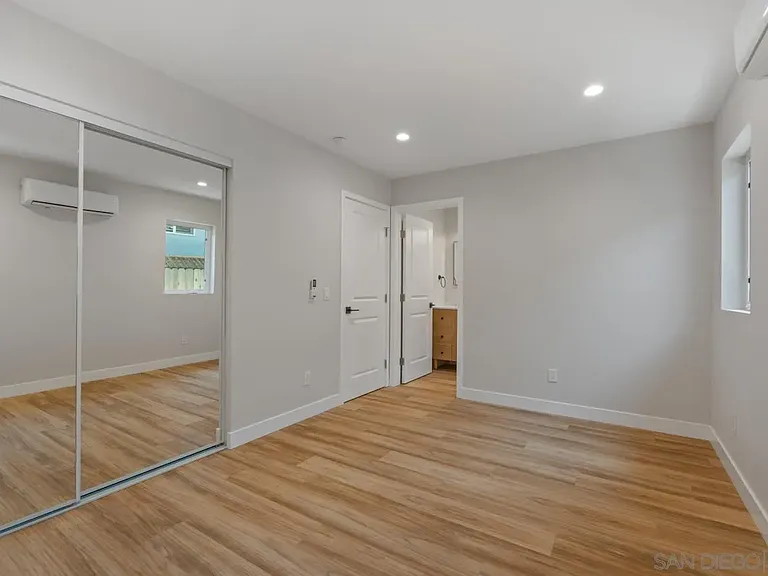 1489 Fern Ave #1 — Photo 24