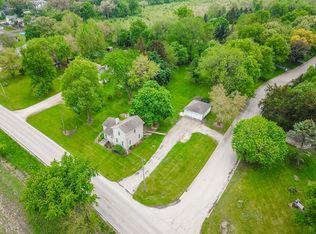 8055 Whitfield Rd, Millbrook, IL 60541