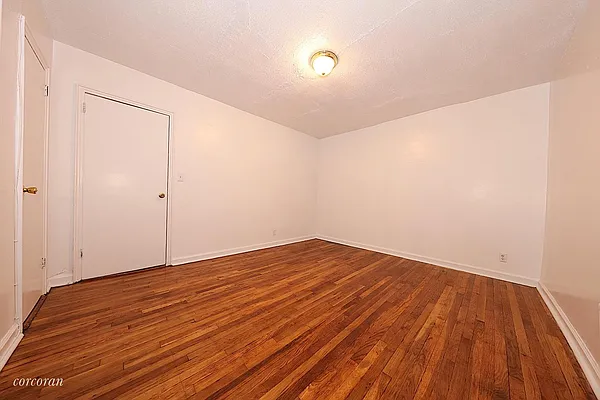 Rented by Corcoran | media 19