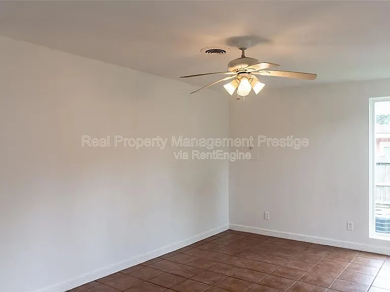 5311 Perry Ave — Photo 15