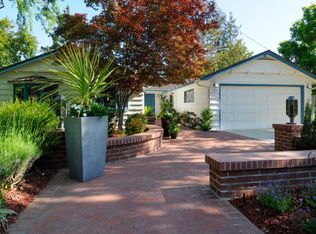 125 Arbuelo Way, Los Altos, CA 94022