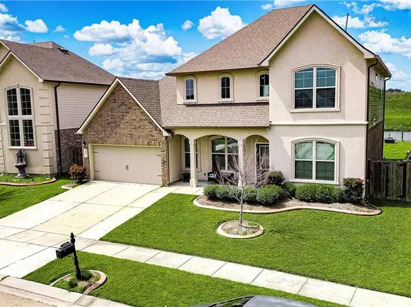 3853 Canal Bank Dr, Slidell, LA 70461