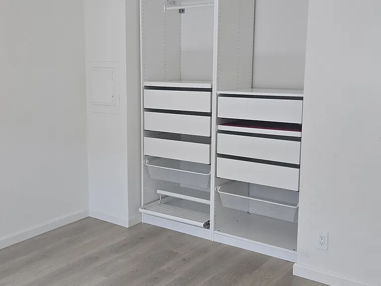 11940 Weddington St #16 — Photo 39