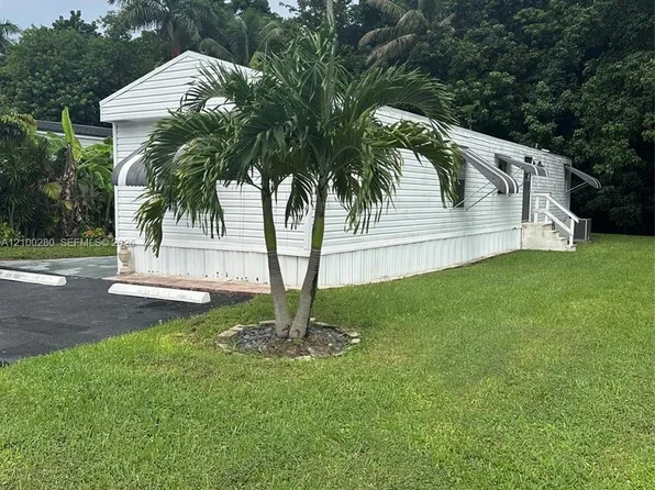 35250 SW 177th Ct Unit 69, Homestead, FL 33034