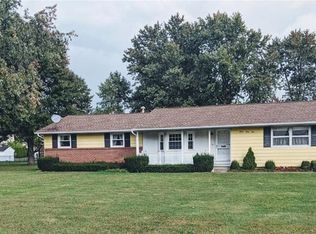 862 W Alaura Dr, Alden, NY 14004